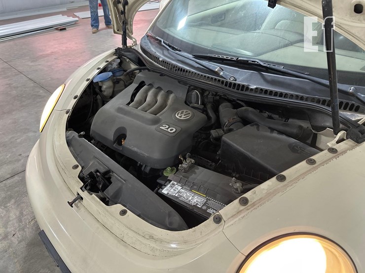 2005-volkswagen-beetle-image-16