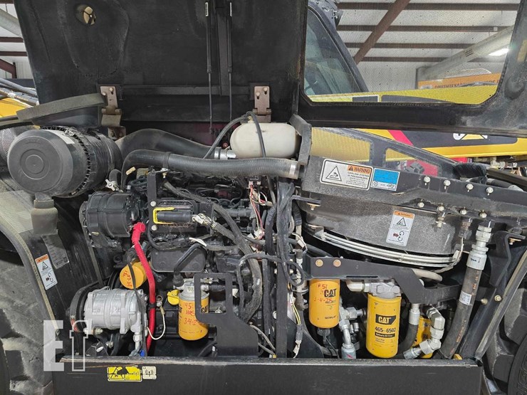 2020-caterpillar-th255c-image-33