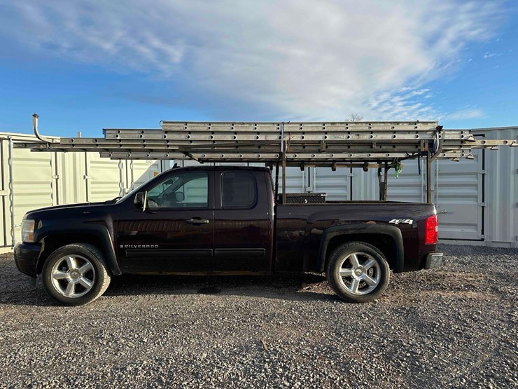 2009-chevrolet-1500-image-10