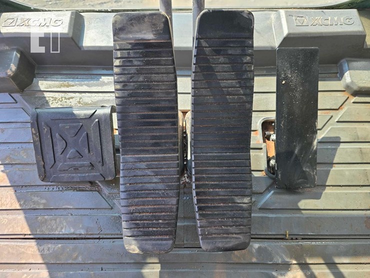 2022-xcmg-xe210u-image-14