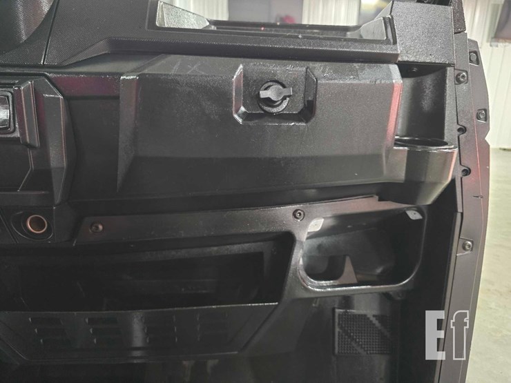 2022-polaris-pro-xd-fs-diesel-crew-image-18