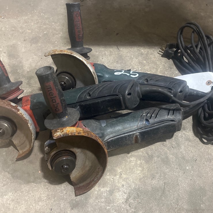 #25 • 3 METABO ANGLE GRINDERS