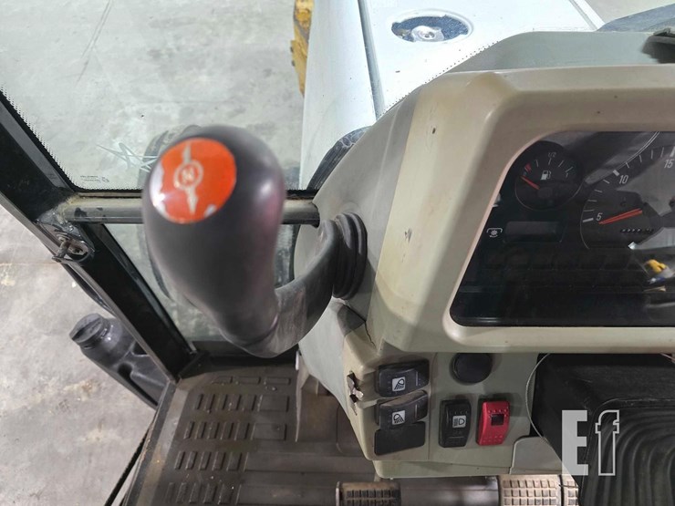 2005-massey-ferguson-5455-image-20