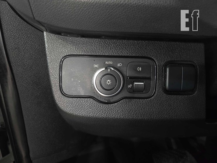 2019-mercedes-benz-sprinter-4500-image-14