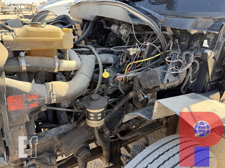 international-workstar-7400-image-19