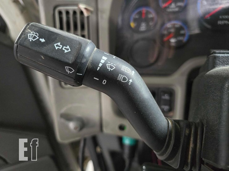 2017-international-transtar-8600-image-18