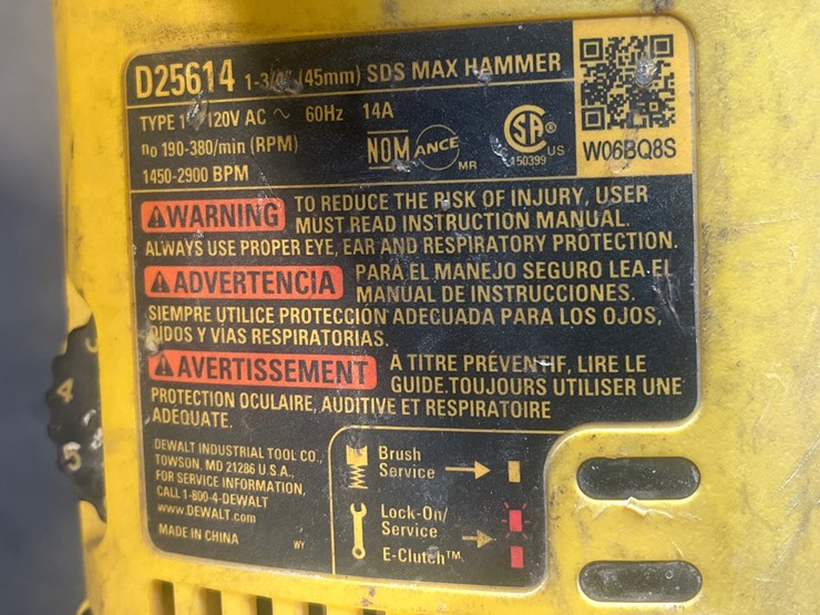 #20-•-dewalt-hammer-drill-d25614-image-2