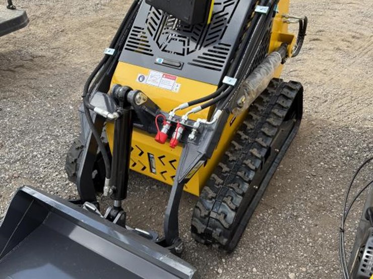 #123-•-mini-skid-loader---gas-(sdll60)-image-2