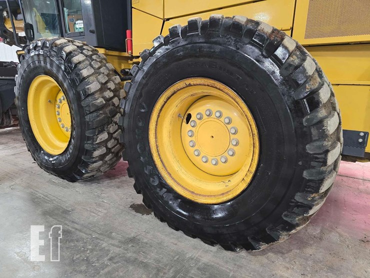 2020-deere-670gp-image-28