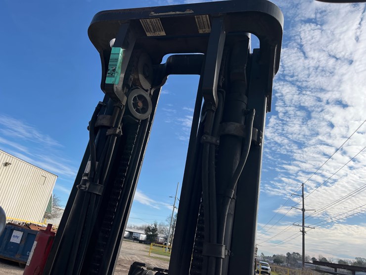 #8-•-hyster-120-fortis-forklift-image-13