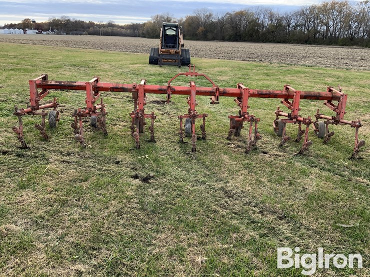 6r30"-cultivator-w/rolling-shields-image-6