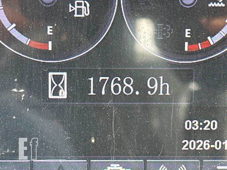 2022-xcmg-xe210u-image-21