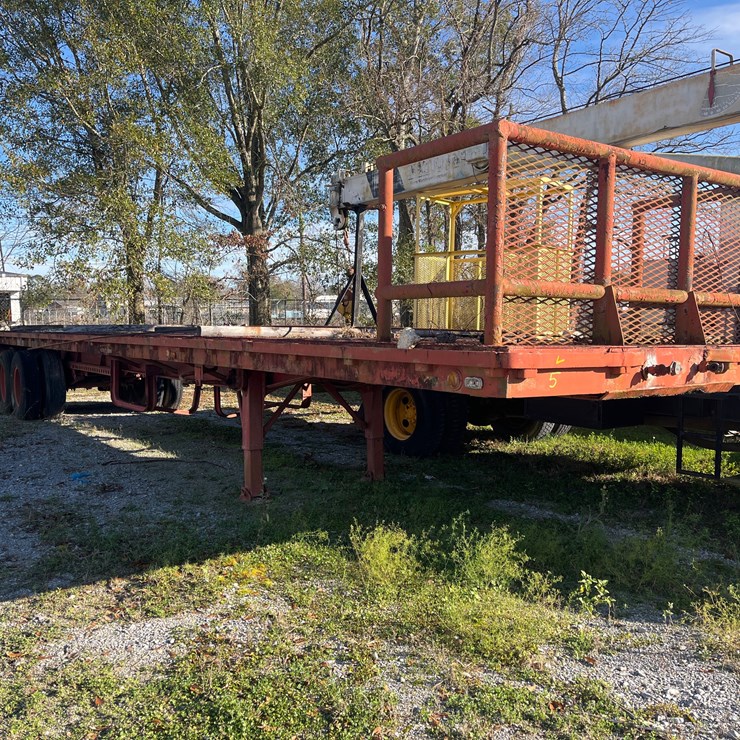 #5 • 40FT HEAVY DUTY METAL SEMI TRAILER WITH AIR BRAKES