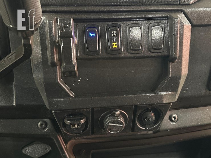 polaris-pro-xd-fs-diesel-crew-image-19