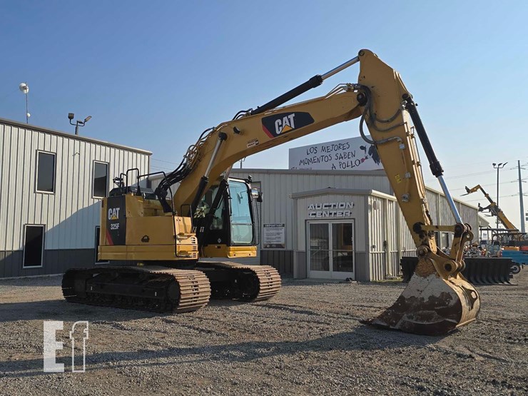 2018-caterpillar-325flcr-image-2