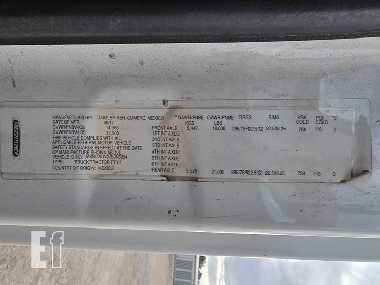 2018-freightliner-cascadia-113-image-18