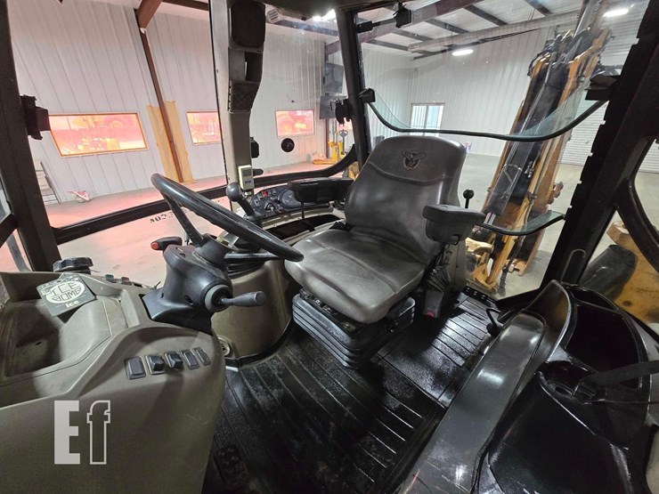 2013-case-580n-image-15