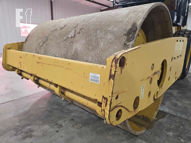 2013-caterpillar-cs44-image-9