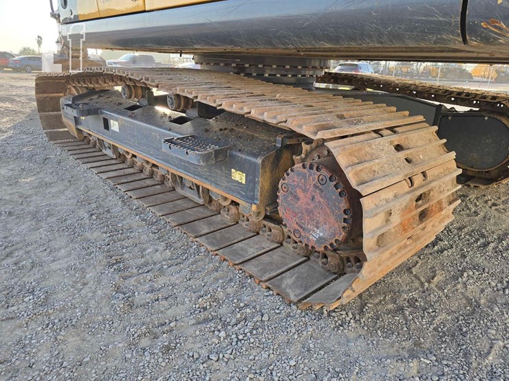 2022-xcmg-xe210u-image-22