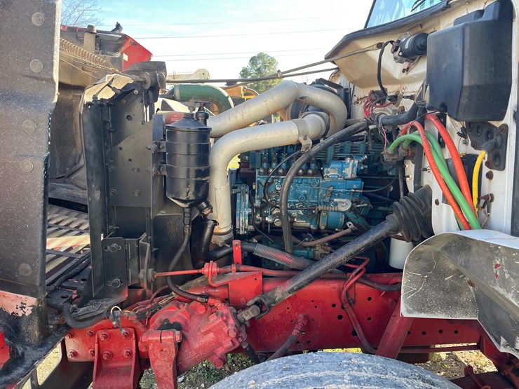 1995-international-4900-image-21