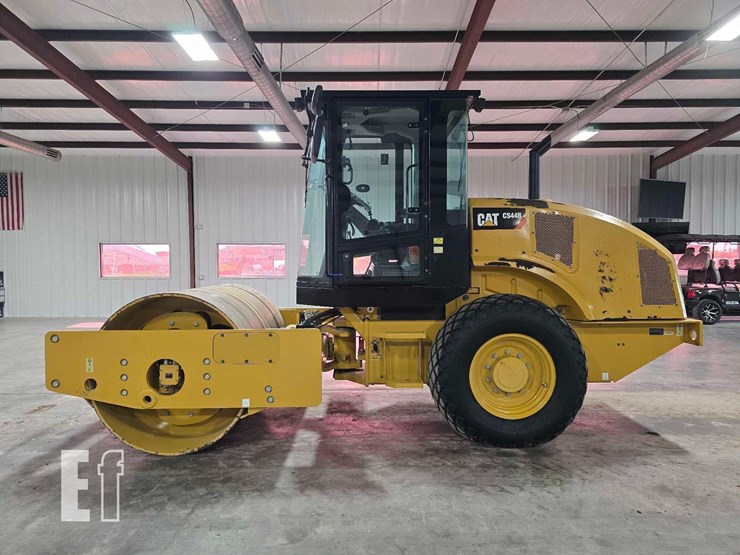 2020-caterpillar-cs44b-image-5