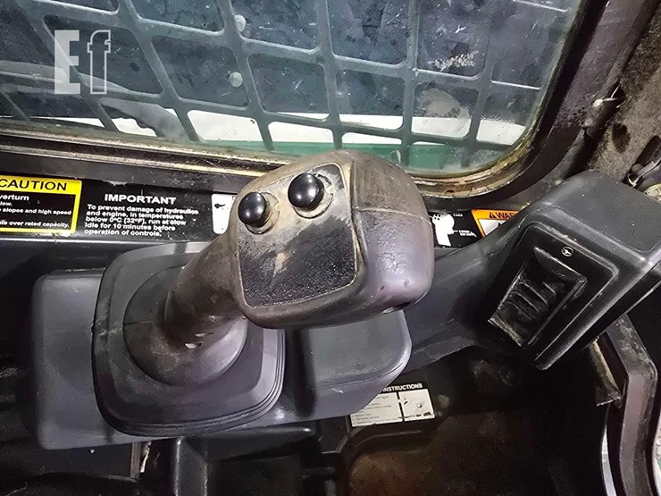 2019-deere-331g-image-14