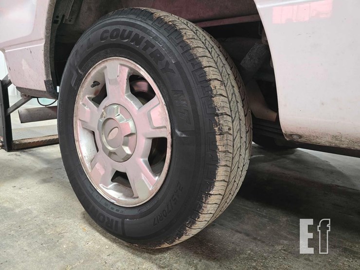 2013-ford-f150-xlt-image-30