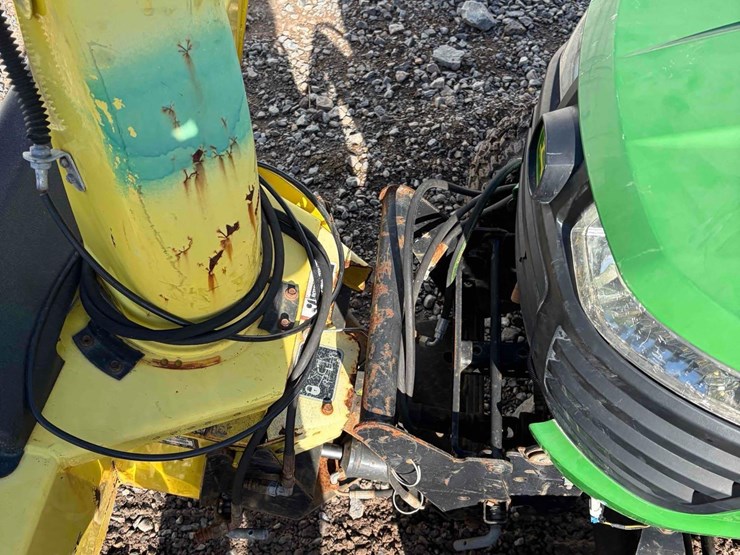 john-deere-x739-image-8