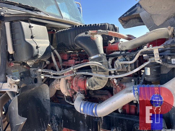 2019-freightliner-coronado-122-sd-image-8