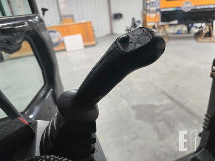 2021-xcmg-xe150u-image-19