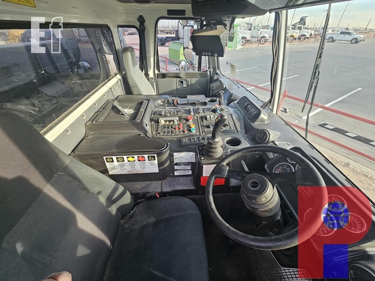 2017-autocar-xpeditor-image-14