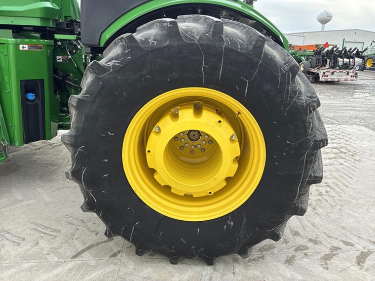 2024-john-deere-9r-590-image-57