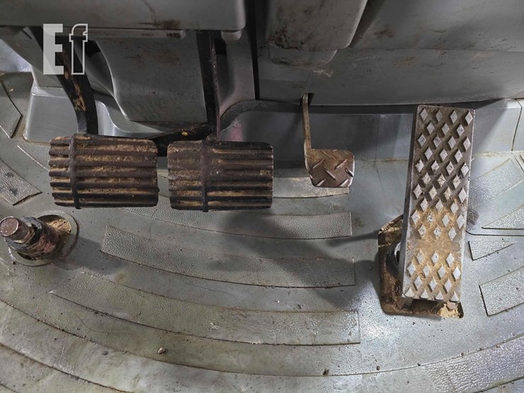 2010-caterpillar-420e-it-image-16