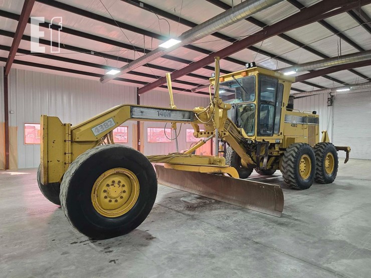 1995-caterpillar-140h-image-1