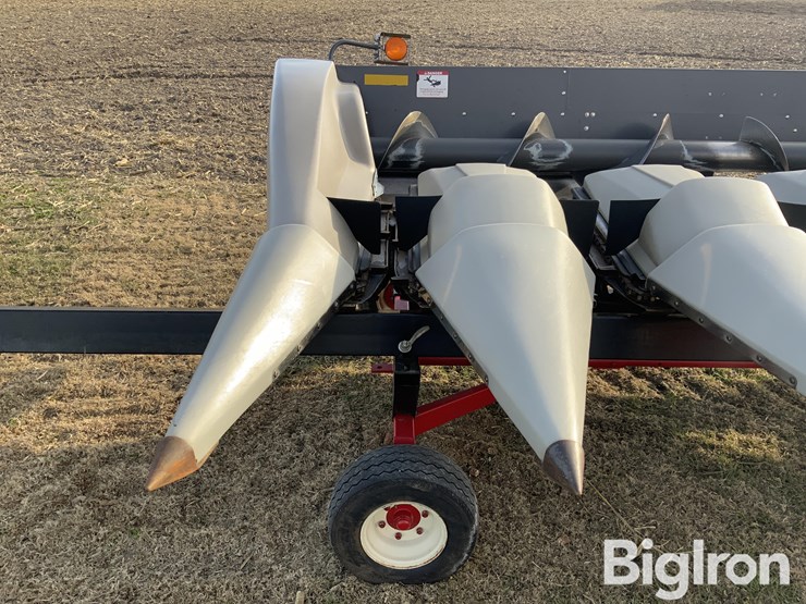 2010-gleaner-3000-image-18