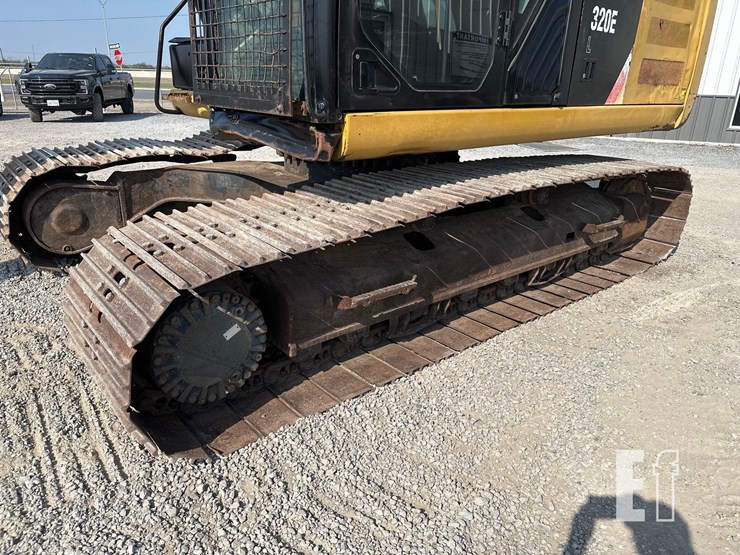 2014-caterpillar-320el-image-26