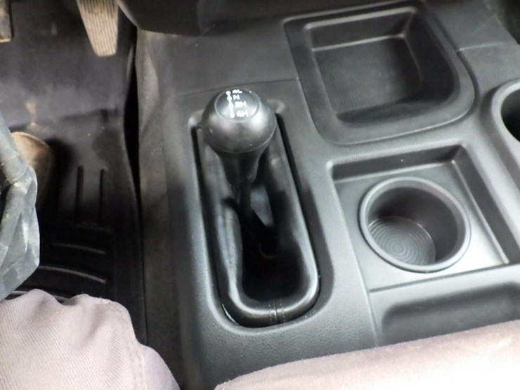 2010-dodge-2500-image-26