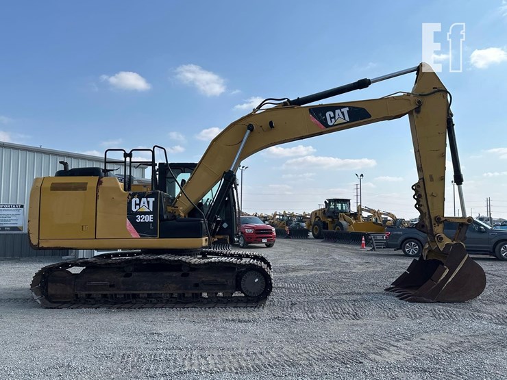 2014-caterpillar-320el-image-6