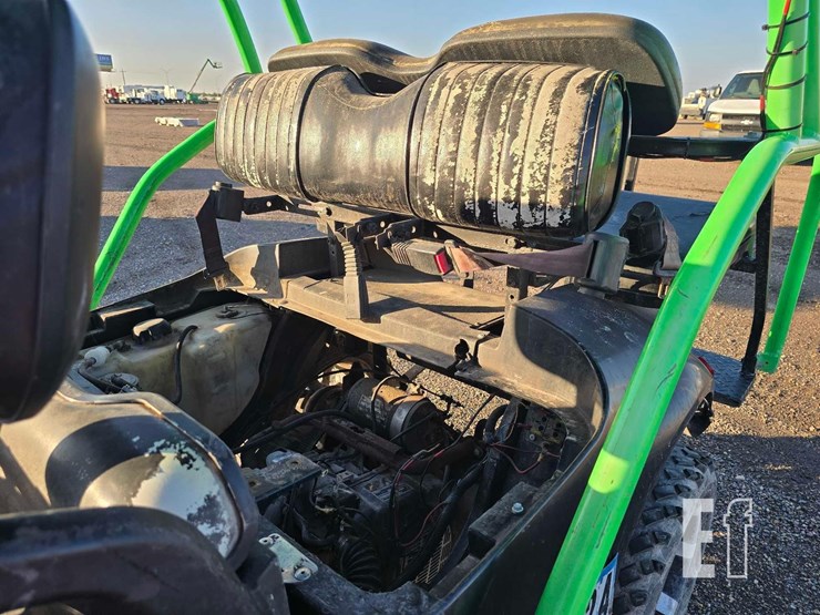 e-z-go-6-seater-golf-cart-9812-image-10