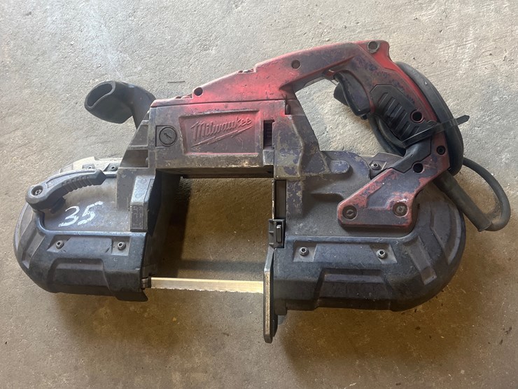 #35-•-milwaukee-corded-bandsaw-image-1