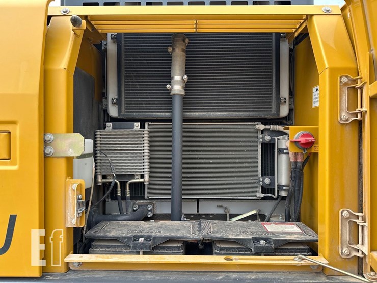 2022-xcmg-xe210u-image-26