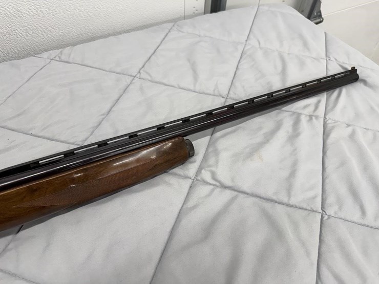 skb-xl900mr-12-gauge-shotgun-image-2