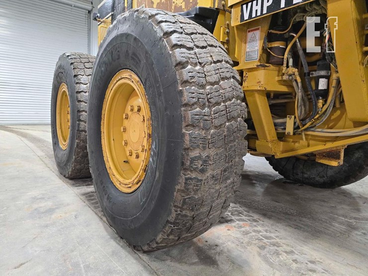 2006-caterpillar-140h-image-53