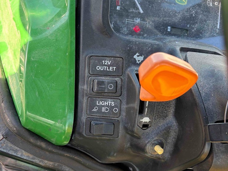 john-deere-x739-image-16