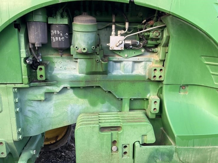 john-deere-8430t-image-10