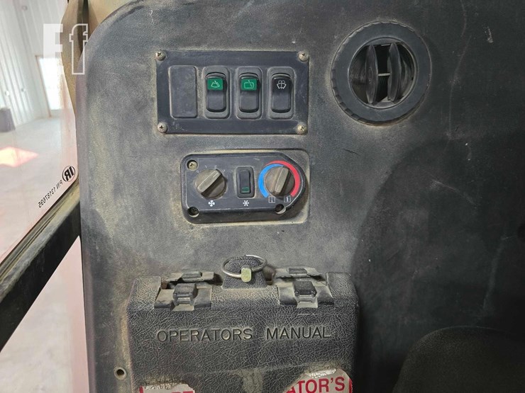 2006-volvo-sd116f-image-19