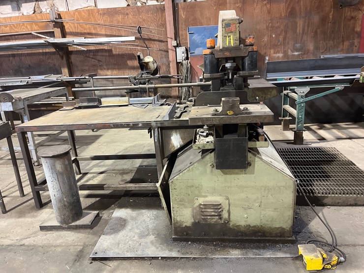 #11-•-pirania-p90-iron-worker-image-2