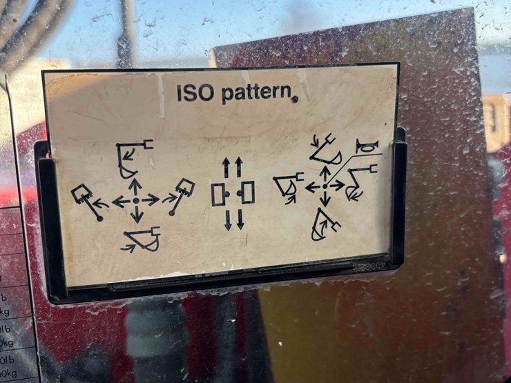 2009-komatsu-pc138-lc-image-18