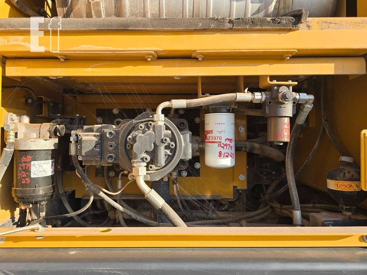 2022-xcmg-xe210u-image-25