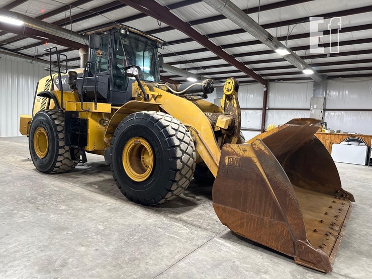 2013-caterpillar-966k-image-2